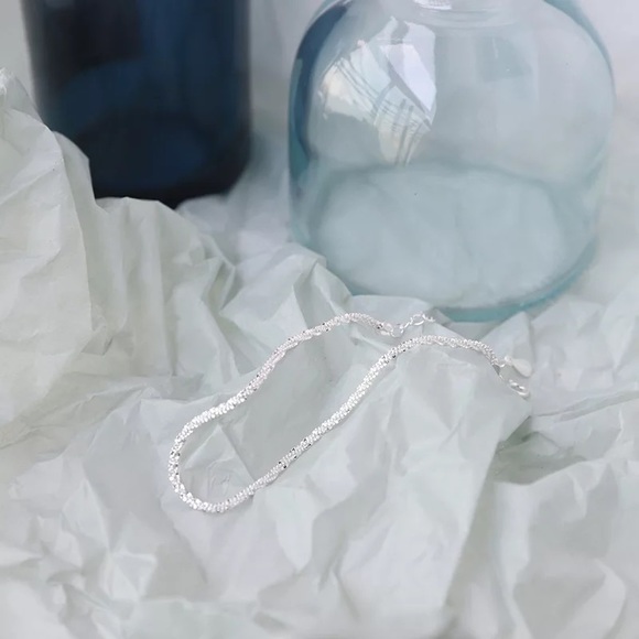 New Anthropologie Silver Sparkling Clavicle Chain Choker Necklace - Picture 13 of 16